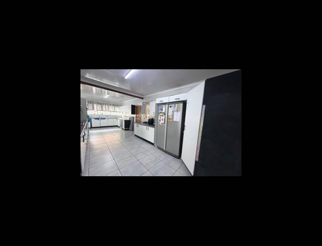 4 BEDROOM FREEHOLD FOR SALE IN SUNAIR PARK